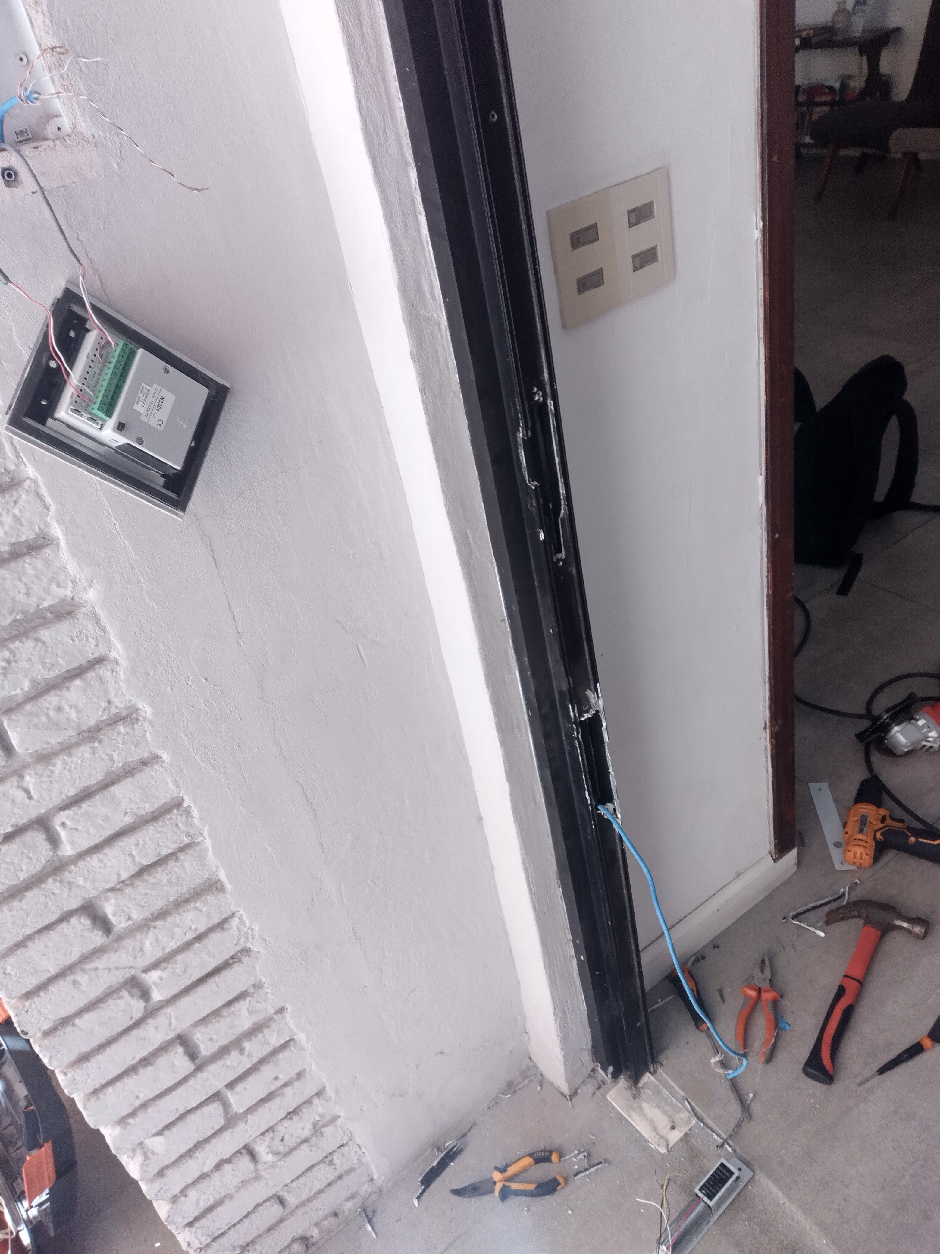 Instalación eléctrica residencial realizada en Piriápolis por técnico calificado